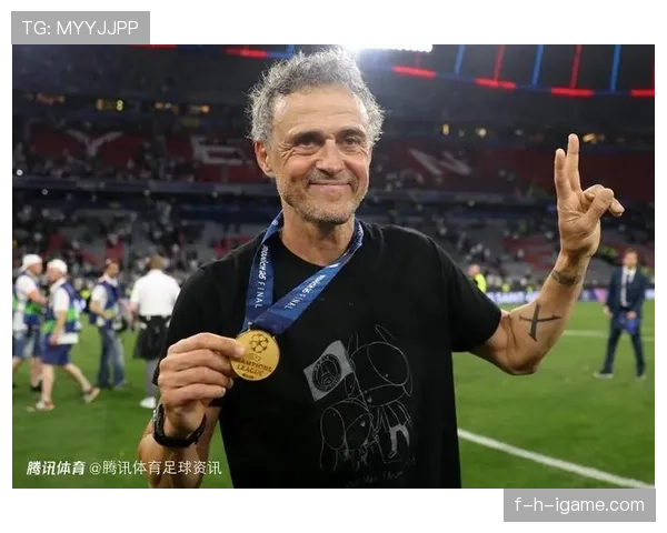 恩里克力推反压迫理念，引领足球界迈向社会公平与正义新高度